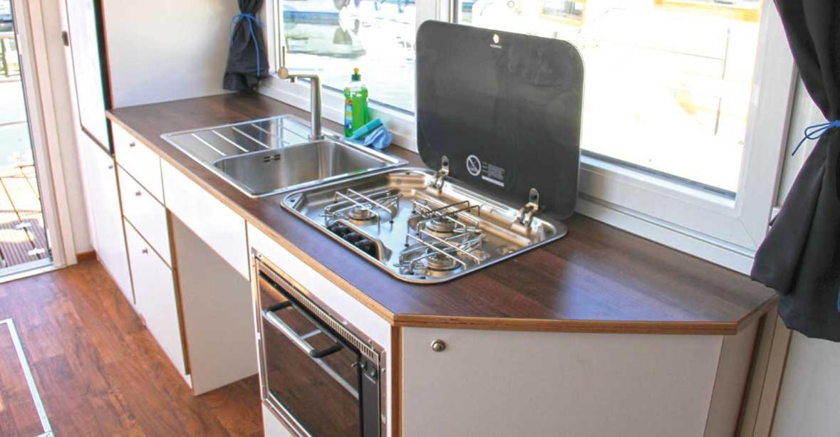 Kuhnle-Tours Ferienwohnung Rechlin Eksteriør billede